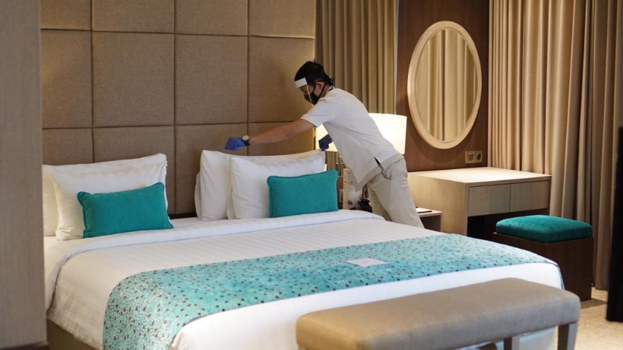 BW Luxury Hotell Jambi Exteriör bild